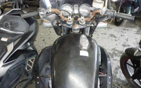 YAMAHA XS750 SPECIAL 1J7
