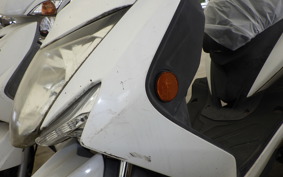 YAMAHA CYGNUS 125 XSR 2 SE44J