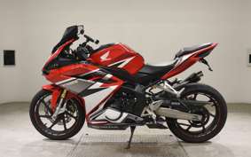HONDA CBR250RR 1985 MC51