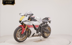 YAMAHA YZF-R1 2024