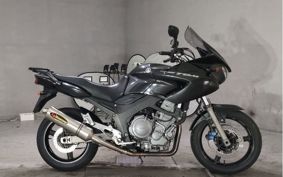 YAMAHA TDM900 2006 RN11
