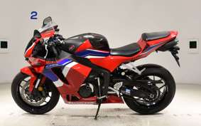 HONDA CBR600RR 2021 PC40