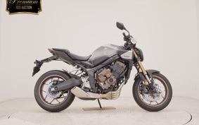 HONDA CB650R E-Clutch 2026 RH17