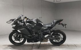 KAWASAKI NINJA ZX-25R ZX250E