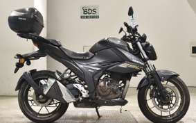 SUZUKI GIXXER 250