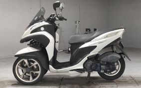YAMAHA TRICITY 125 SE82J