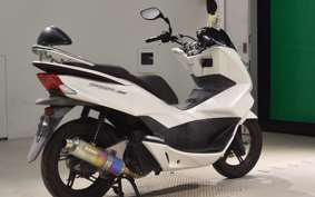 HONDA PCX 150 2022 KF18