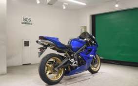 TRIUMPH DAYTONA 675 2010