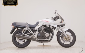 SUZUKI GSX1100S KATANA 2000 GU76A