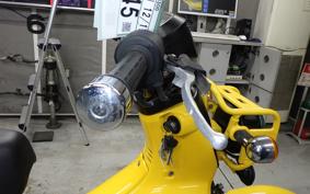 HONDA ｸﾛｽｶﾌﾞ110-2