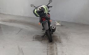 YAMAHA YBR125 RE05