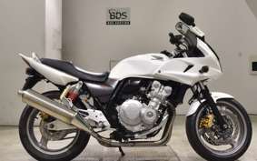 HONDA CB400 SUPER BOLDOR VTEC A 2009 NC42