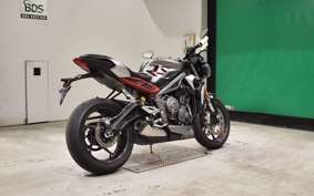 TRIUMPH STREET TRIPLE RS 2021