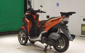YAMAHA TRICITY 125 2003