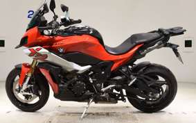 BMW S1000XR 2020