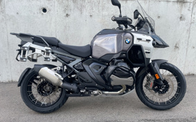 BMW R1300GS Adventure ASA 2025 0M31