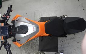 KTM 1290 SUPER DUKE R EVO