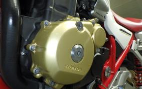 HONDA CB1300SB SUPER BOLDOR A 2006 SC54
