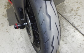 DUCATI STREETFIGHTER V2 2022