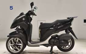 YAMAHA TRICITY 125 SE82J