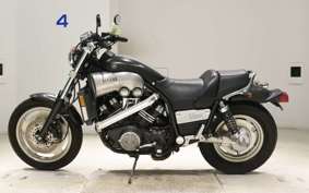 YAMAHA VMAX 2004