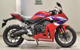 HONDA CBR650R E-Clutch 2026 RH17