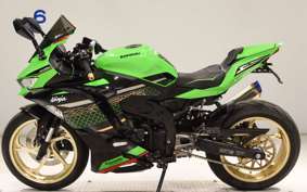 KAWASAKI ZX-25R 1984 ZX250E