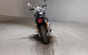 KAWASAKI ZEPHYR1100 ZRT10A