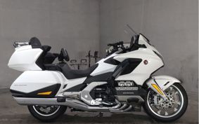 HONDA GL1800 TOUR DCT SC79