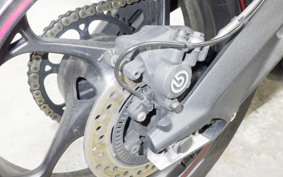 TRIUMPH STREET TRIPLE RS 2019