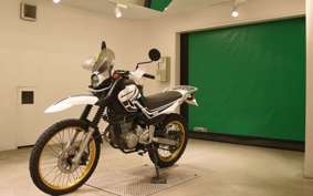 YAMAHA SEROW 250 Gen.2 2019 DG17J