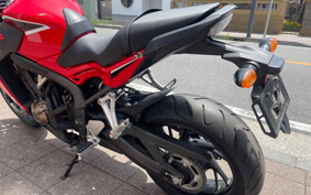 HONDA CBR650F 2018 RC83