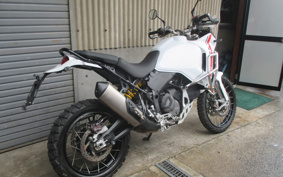 DUCATI DESERT X 2022 1X00