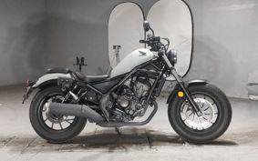 HONDA REBEL MC49