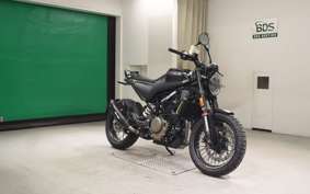 HUSQVARNA SVARTPILEN 401 2025
