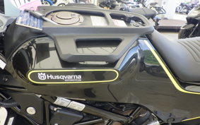 HUSQVARNA SVARTPILEN 401 2019