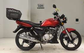 SUZUKI EN125 3F