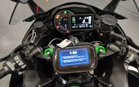 KAWASAKI NINJA H2 SX SE 2018 ZXT02A