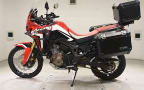 HONDA CRF1000L AFRICA TWIN 2016 SD04