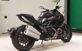 DUCATI DIAVEL DARK 2013