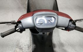 YAMAHA JOG POCHE SA08J