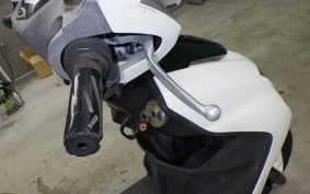 YAMAHA CYGNUS 125 XSR 3 SED8J