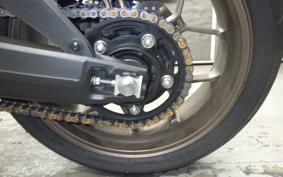 HONDA CB650R E-Clutch 2025 RH17