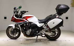 HONDA CB1300SB SUPER BOLDOR 2014 SC54