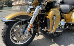 HARLEY FLHTCU TRIKE 2017 MAD