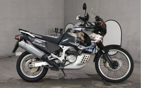 HONDA AFRICA TWIN 750 RD07