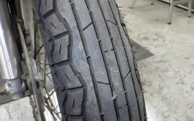 YAMAHA SR400 Gen.3 2001 RH01J