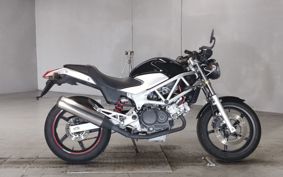 HONDA VTR 250 MC33