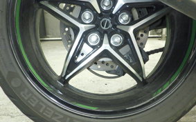 KAWASAKI NINJA H2 SX SE 2018 ZXT02A
