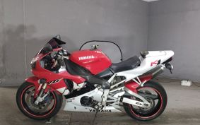 YAMAHA YZF-R1 RN011